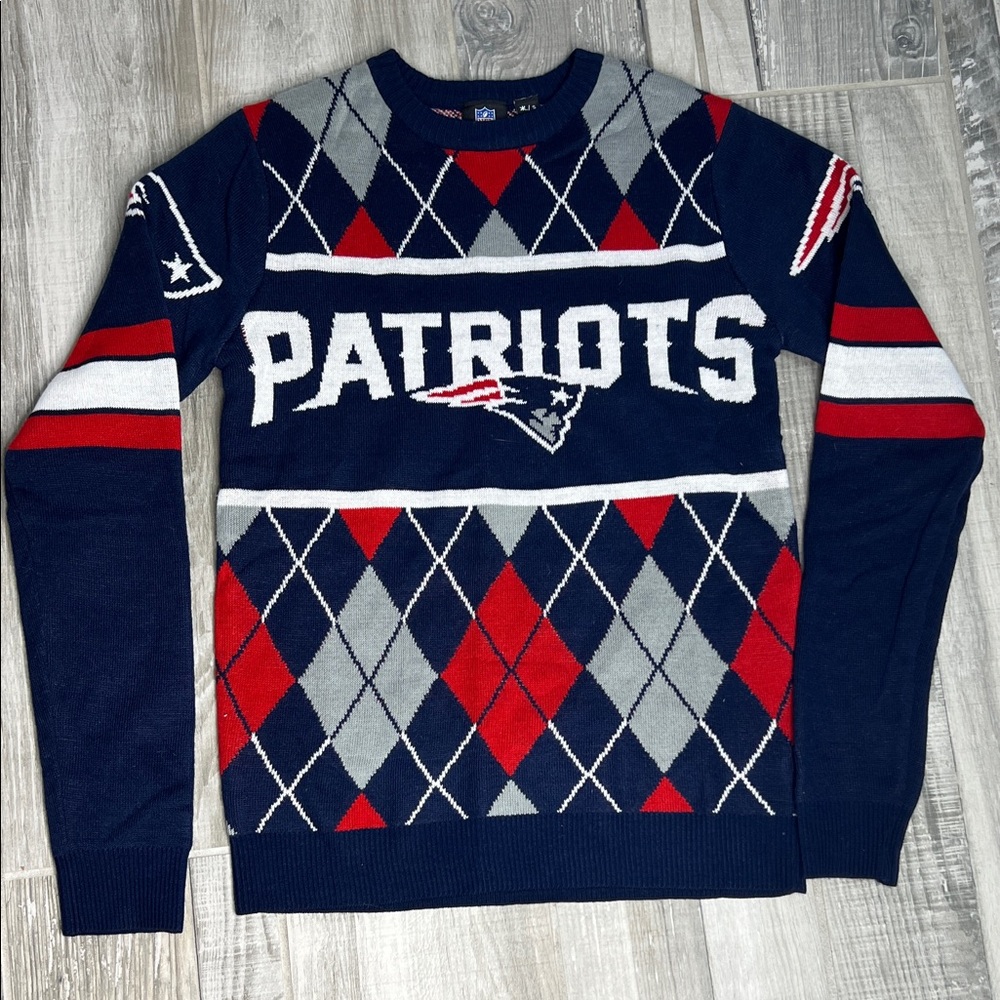 NFL Patriots Men’s Navy and Red Crewneck Sweater Small